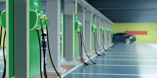 Alliages cuivre dans le domaine des batteries et des bornes de recharge